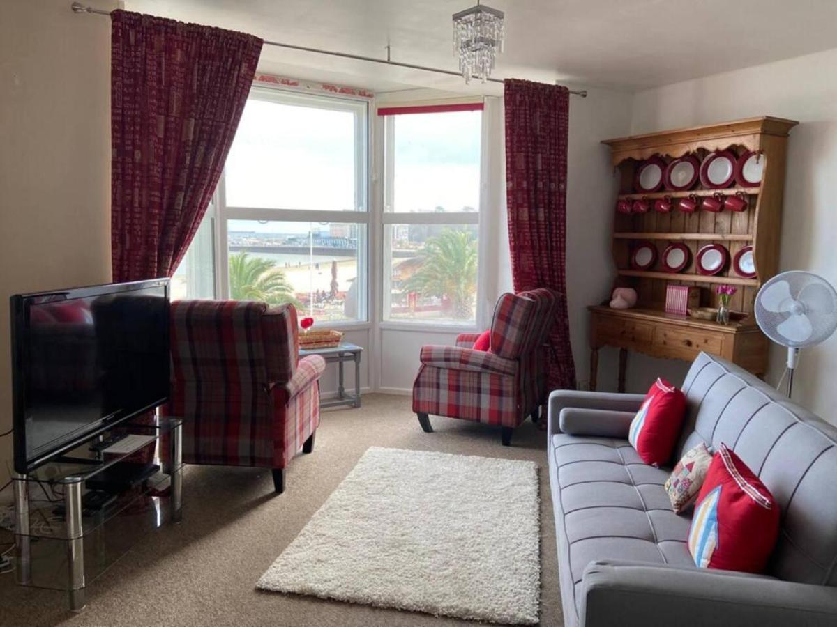 Stunning Sea Views From Apartment In Weymouth Zewnętrze zdjęcie